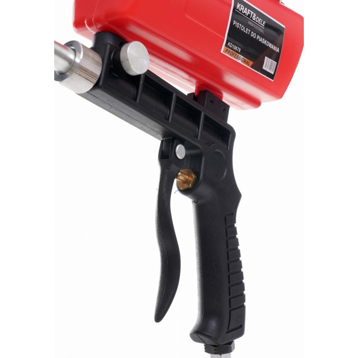 PISTOLET DO PIASKOWANIA 600ML 1/4" pneumatyczny